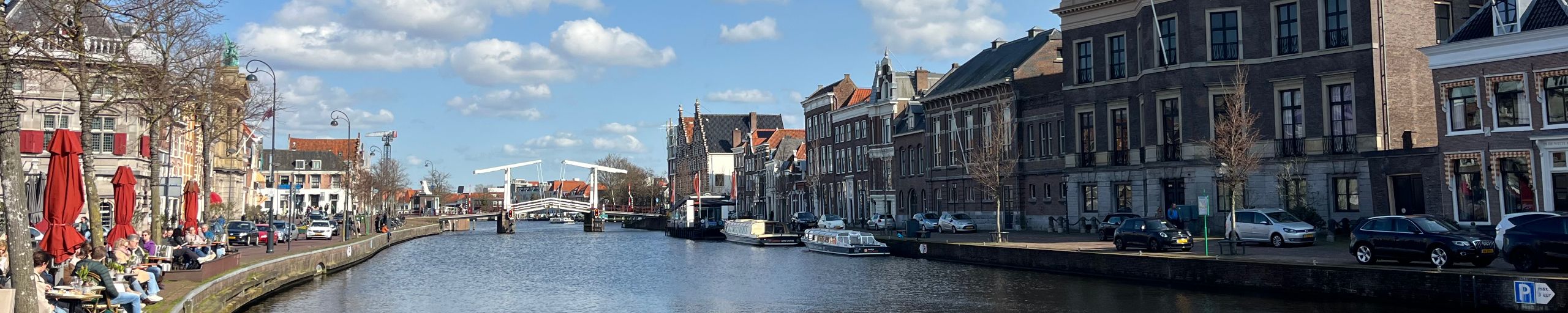 Goed Bestuur π HI>AI